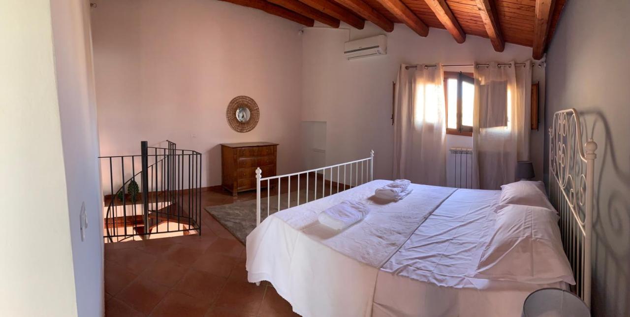 Palazzo Resuttana Apartment ปาแลร์โม ภายนอก รูปภาพ