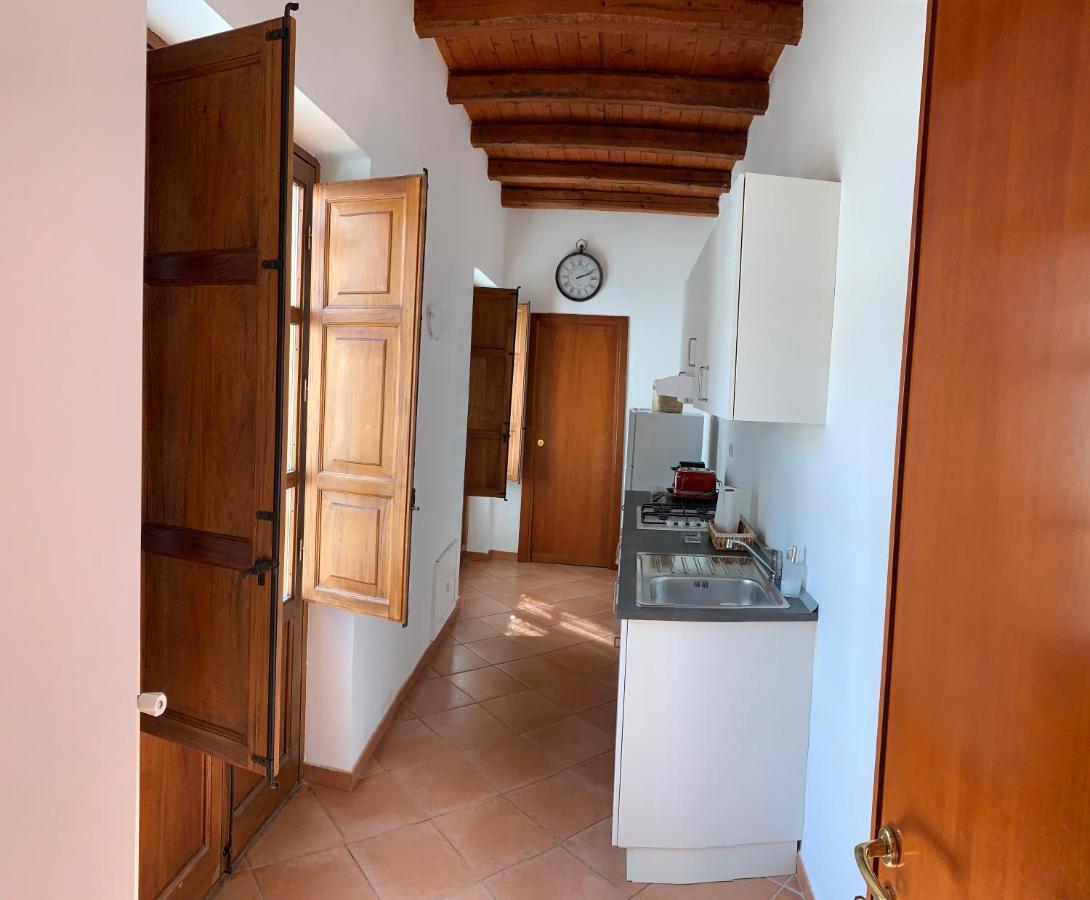 Palazzo Resuttana Apartment ปาแลร์โม ภายนอก รูปภาพ